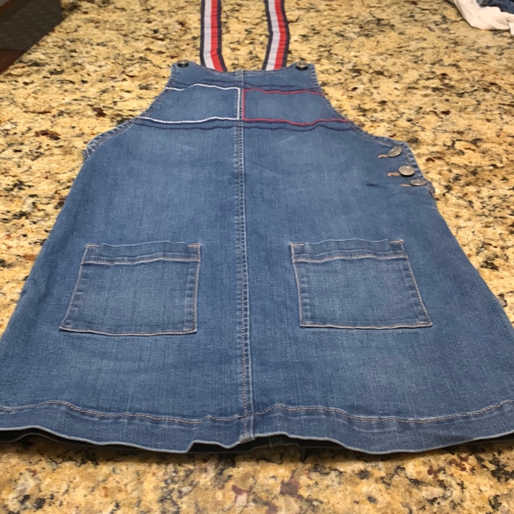 Little girl dress size M (8/10)
